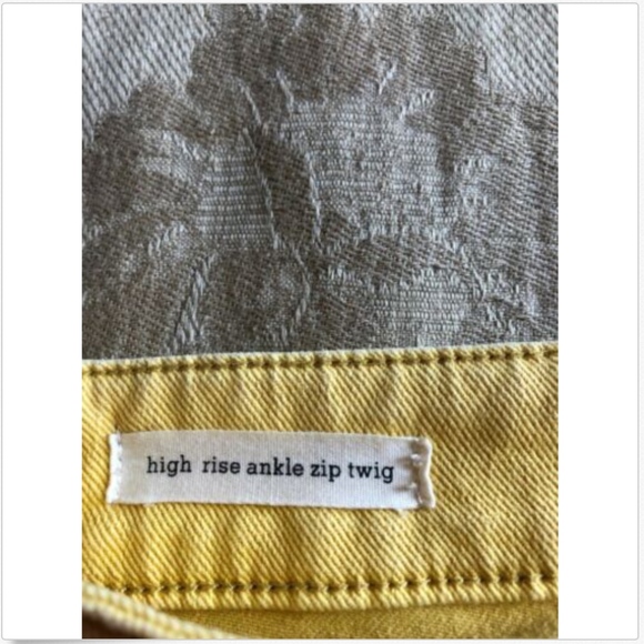 Silence + Noise Yellow Zip Leg Detail Jeans SZ 24 - Picture 5 of 6